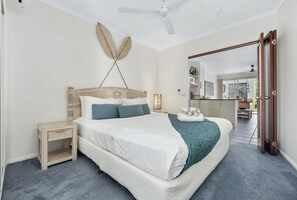 1 bedroom, iron/ironing board, free WiFi, bed sheets - 1 Bedroom Apartment in Alassio Palm Cove (Cairns)