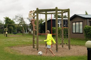 Exterior - Skylgerduin (Midsland)