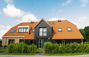 Căn hộ tiện nghi đơn giản, 2 phòng ngủ, quang cảnh vườn | Nội thất