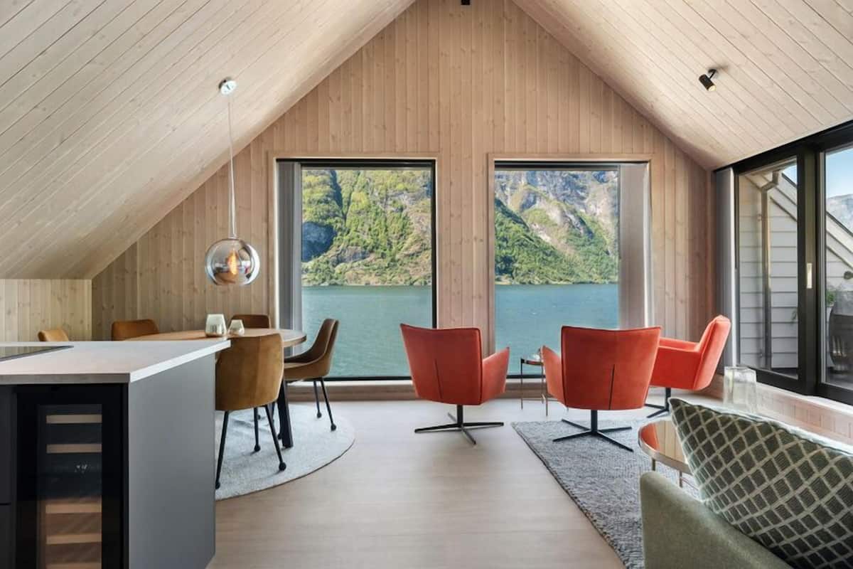 Penthouse | 3 sovrum, gratis wi-fi och sÀngklÀder