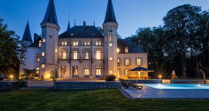 Château de Montrevost (heated swimming pool, sauna, steam room)