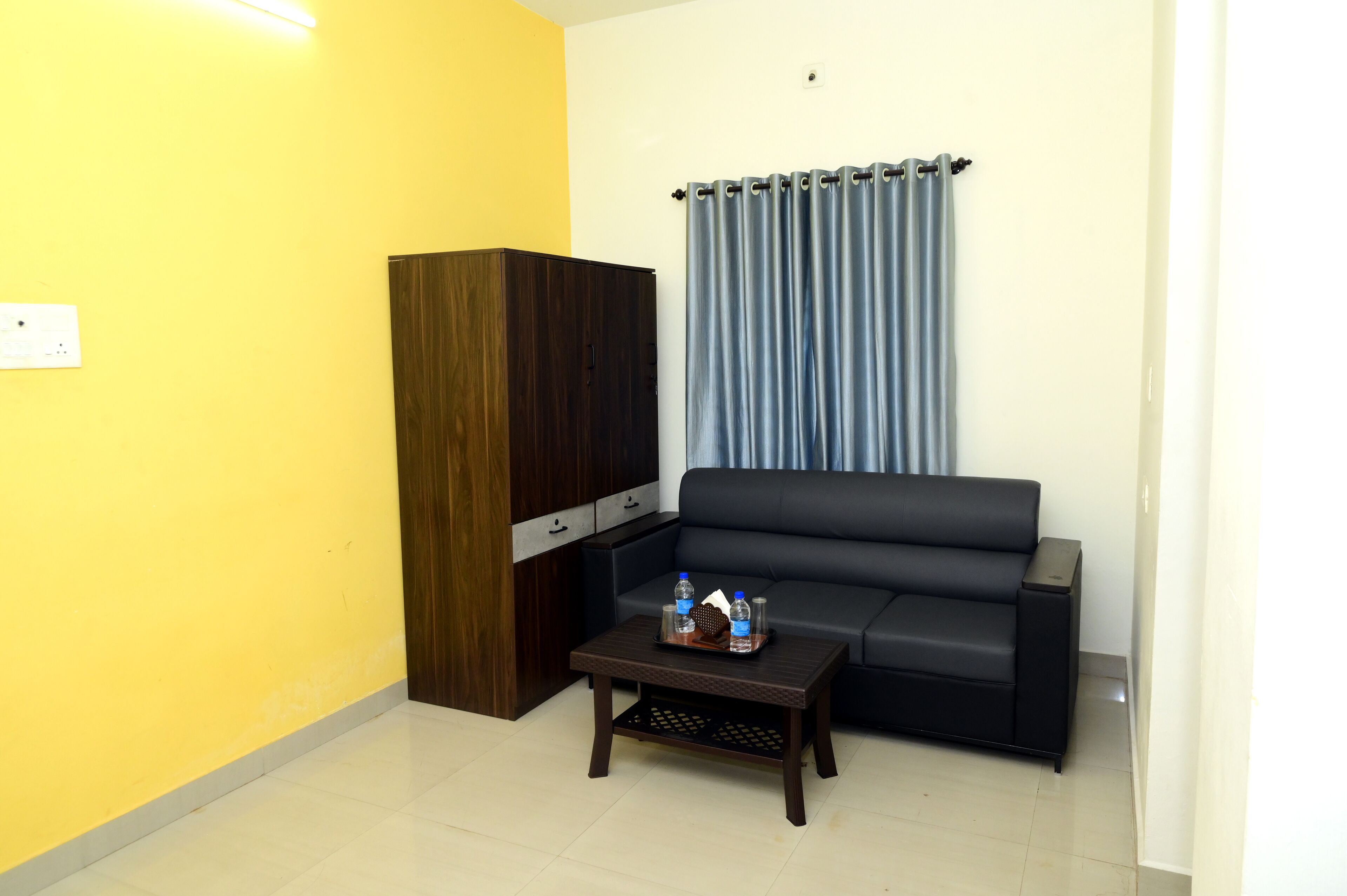 Foto - Hotel Aradhya Inn Deralakatte