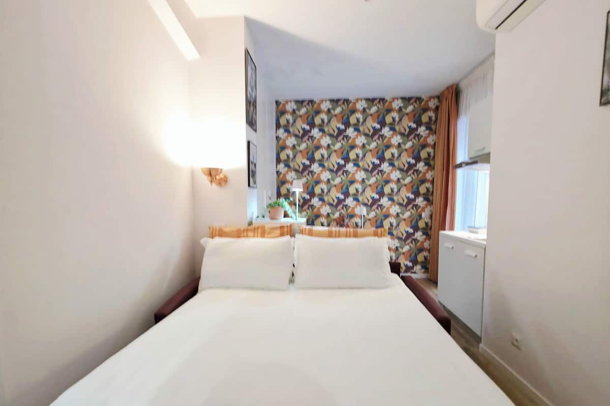 Double Room, Balcony