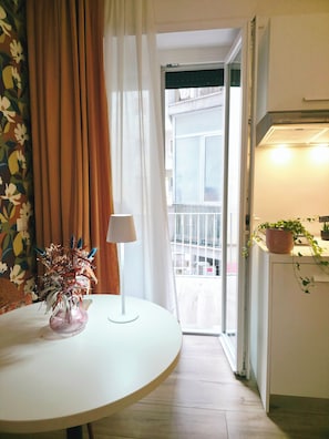 Double Room, Balcony | Premium bedding, down duvets, Select Comfort beds, in-room safe - Romi Suite (Rome)