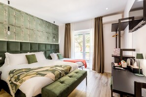 Exclusive-værelse - balkon - byudsigt | Premium-sengetøj, dundyner, Select Comfort-senge, pengeskab på værelset