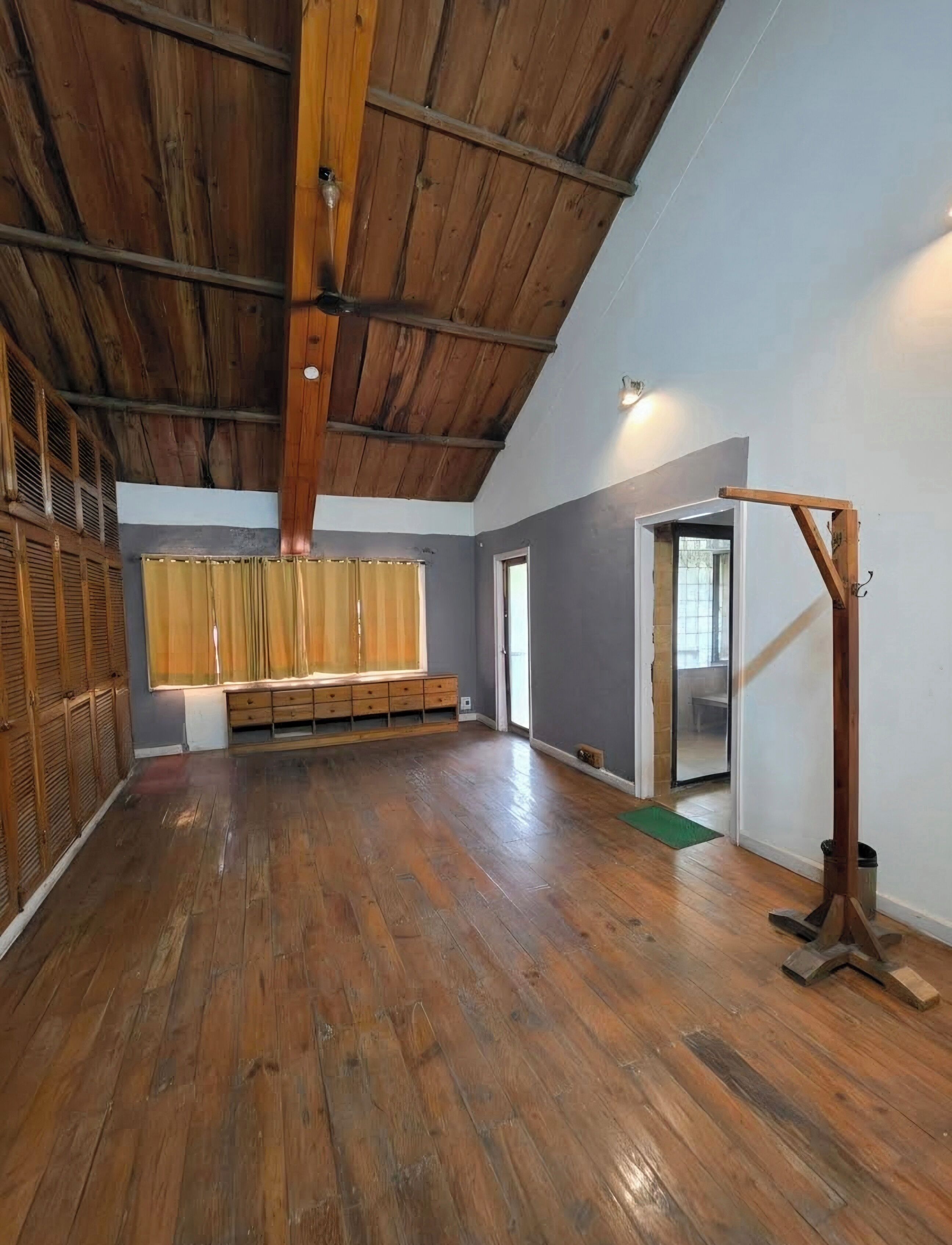 Premium Villa | Desk, free WiFi