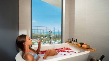 Baignoire relaxante profonde