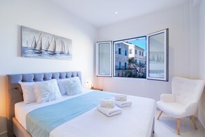 3 bedrooms, iron/ironing board, WiFi, bed sheets - Corfu White Apartment (Kerkira)