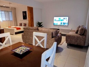 Superior Apartment | Living area - Pontoon Residence & Suites (Mombasa)