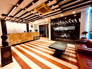 Reception - Hotel The ONIX (Dehradun)