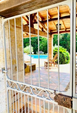 Terrace/patio - Luxury holidays in Gascony (Bardigues)