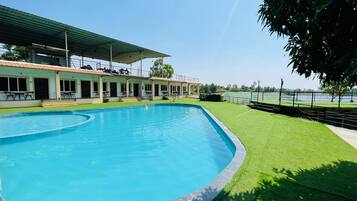 Deluxe Pool View Room | Premium bedding, free WiFi, bed sheets