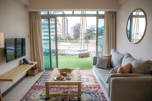 Apartment (2 Bedrooms) | Depan hartanah