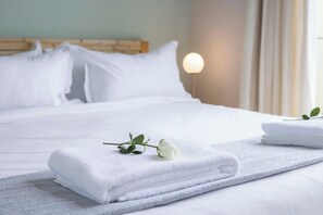 Apartment (2 Bedrooms) | Interior - The Skies by YourHost Nairobi (Nairobi)