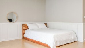 Basic Room, 1 Bedroom (B 102(BBQ)) | 1 bedroom, free WiFi