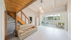 Basic Room, 1 Bedroom (B 201(BBQ)) | 1 bedroom, free WiFi - Namyangju Cozy Hill Spa Pension (Namyangju)