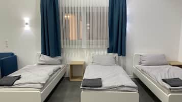 2 bedrooms, WiFi, bed sheets