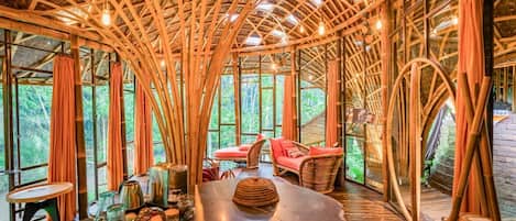 Suite exclusiva | Área de sala de estar