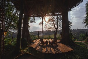Tree House Luxe | Terrasse/Patio