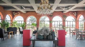 Colazione a buffet inclusa, servita tutte le mattine