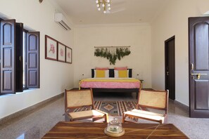 Deluxe Villa | 1 bedroom, individually decorated, individually furnished - Kaner Retreat - India's First Desert Botanical Resort (Balesar)