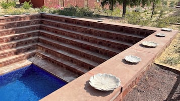 Udendørs pool