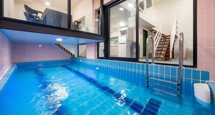 Gapyeong Mountain High Pool Villa