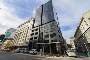 Exterior - Luxury Studio in fabulous Cape Town with fitness room, Wi-Fi (Cape Town)