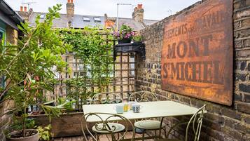 House | 2 bedrooms, Internet