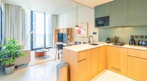 Apartment | 1 bedroom - Sleek 1BR w Balcony in Business Bay (Dubai)