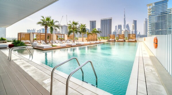 1 bedroom - Sleek 1BR w Balcony in Business Bay (Dubai)