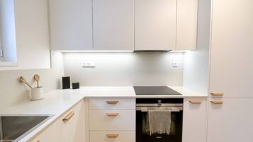 Apartment, 1 Bedroom, Smoking | Interior