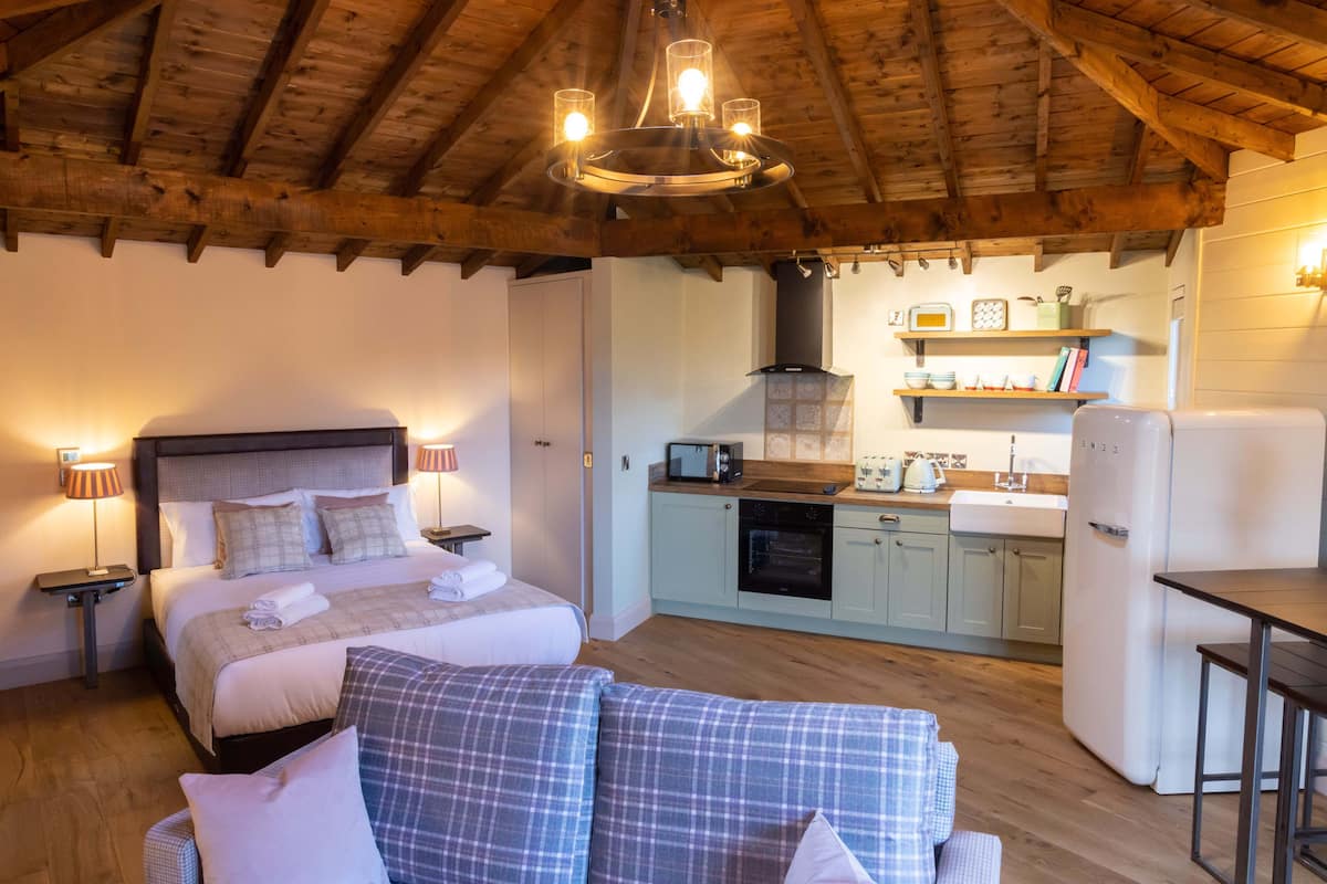 Studio Cabin | 1 slaapkamer, hypoallergeen beddengoed, een kluis op de kamer
