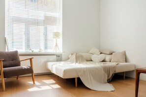 Interior -  Stylish Apartments in the Heart of the City Center. Your Modern Retreat Awaits! (Riga)