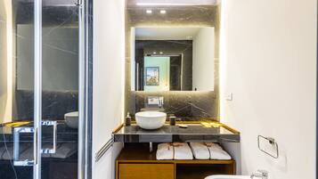 Chambre Double Deluxe | Salle de bain