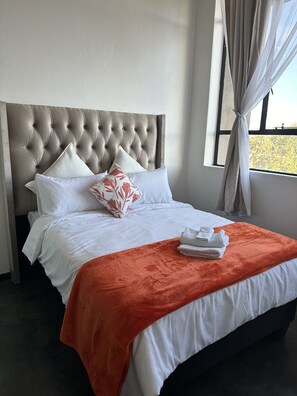 1 chambre, bureau, fer et planche Ă repasser, Wi-Fi