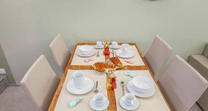 The Elm House - Suite Apartment SMERALDO - Cuneo