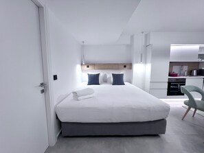 Iron/ironing board, free WiFi - Pinacota Suite Kolonaki (Athens)