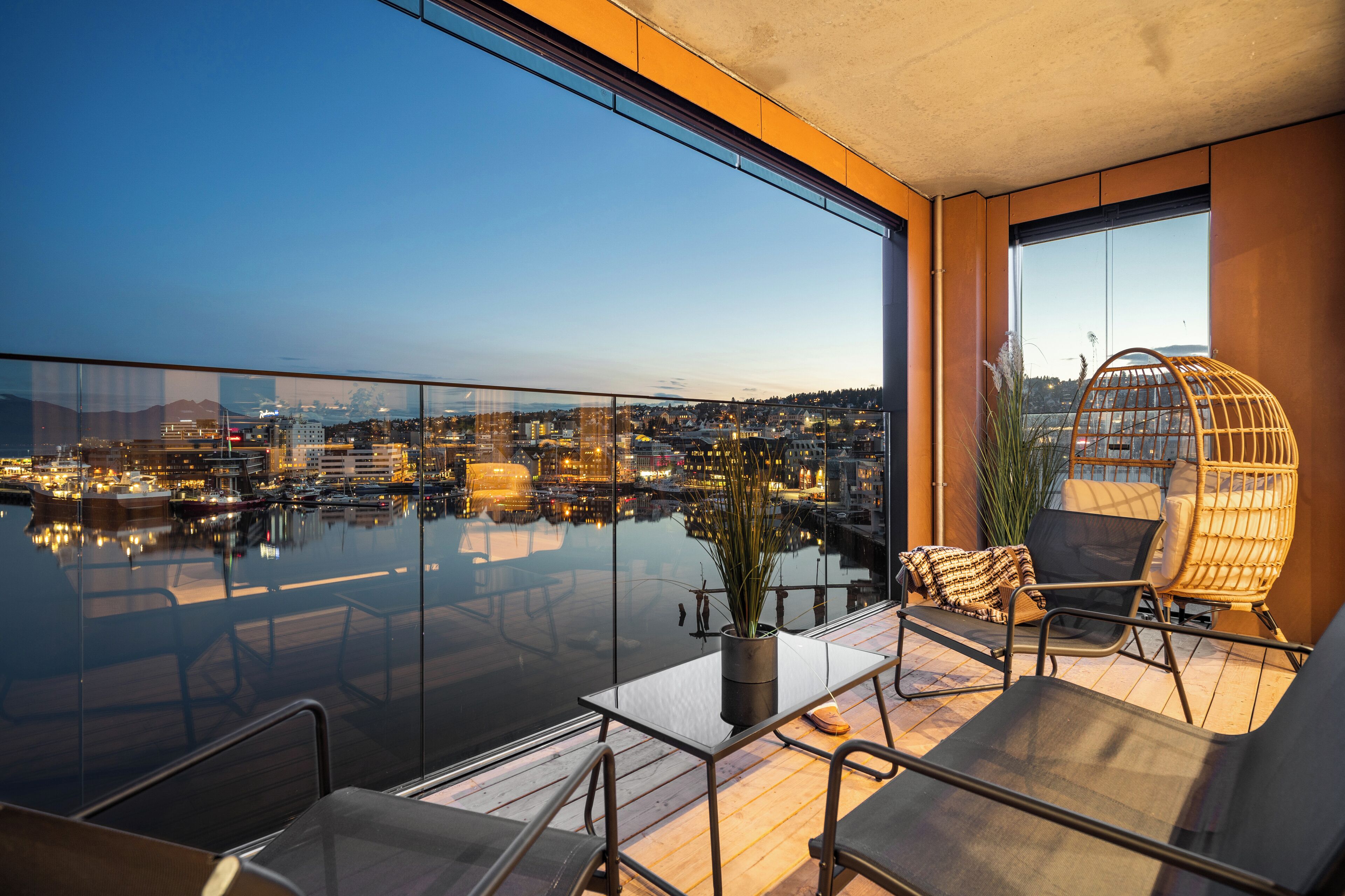 Superior Condo | Terrace/patio