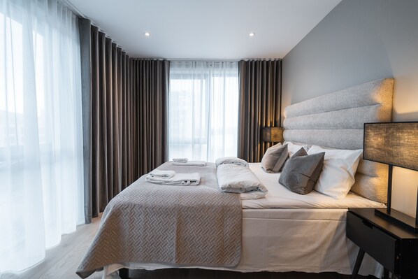 Superior Condo | 3 bedrooms, individually furnished, desk, laptop workspace - TotalApartments Vervet Fram F (Tromsø)