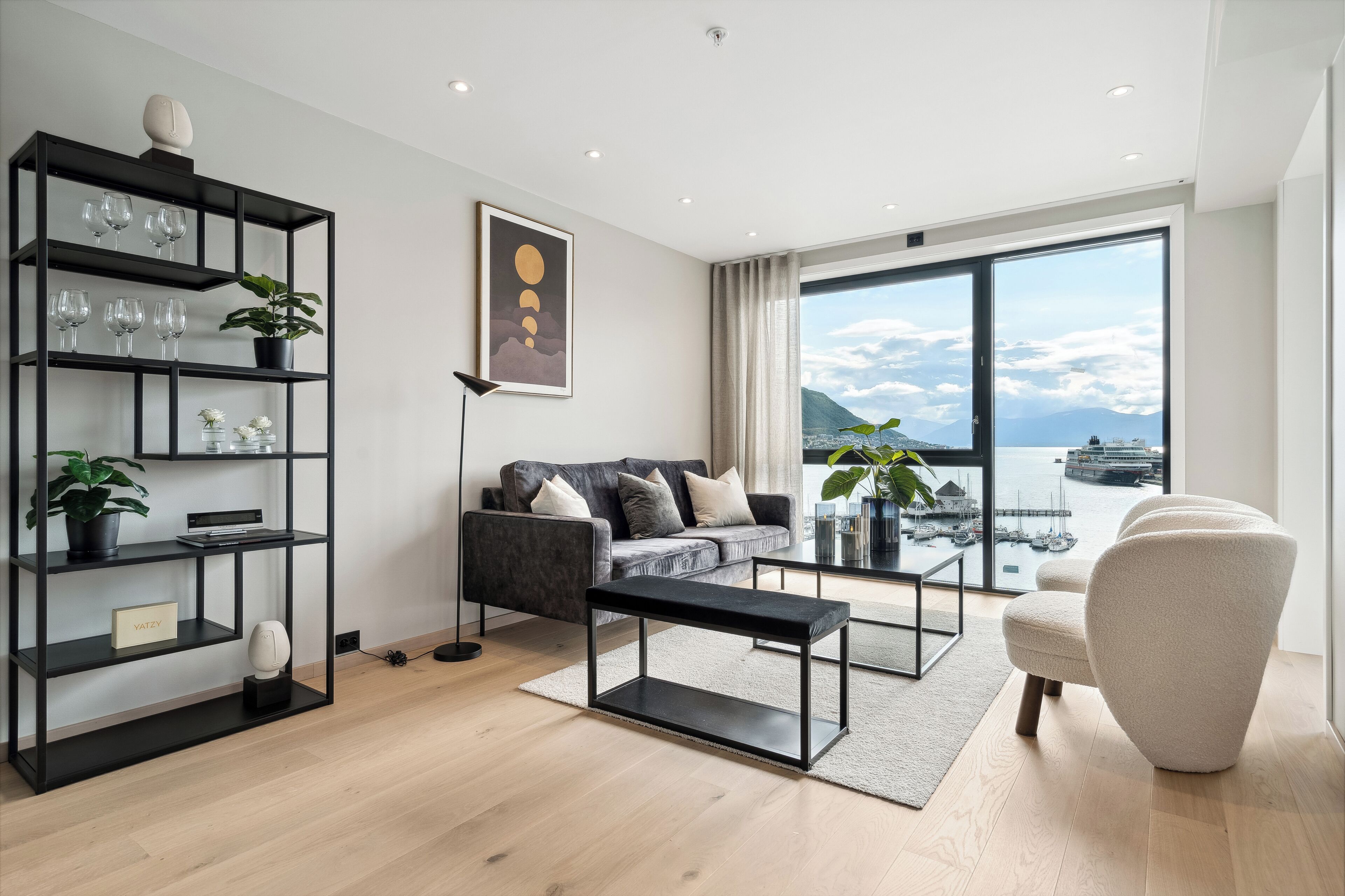 Leilighet – superior | 3 soverom, individuelt innredet, skrivebord og skrivebord for bærbar PC