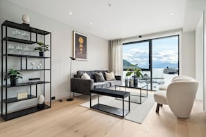 Superior Condo