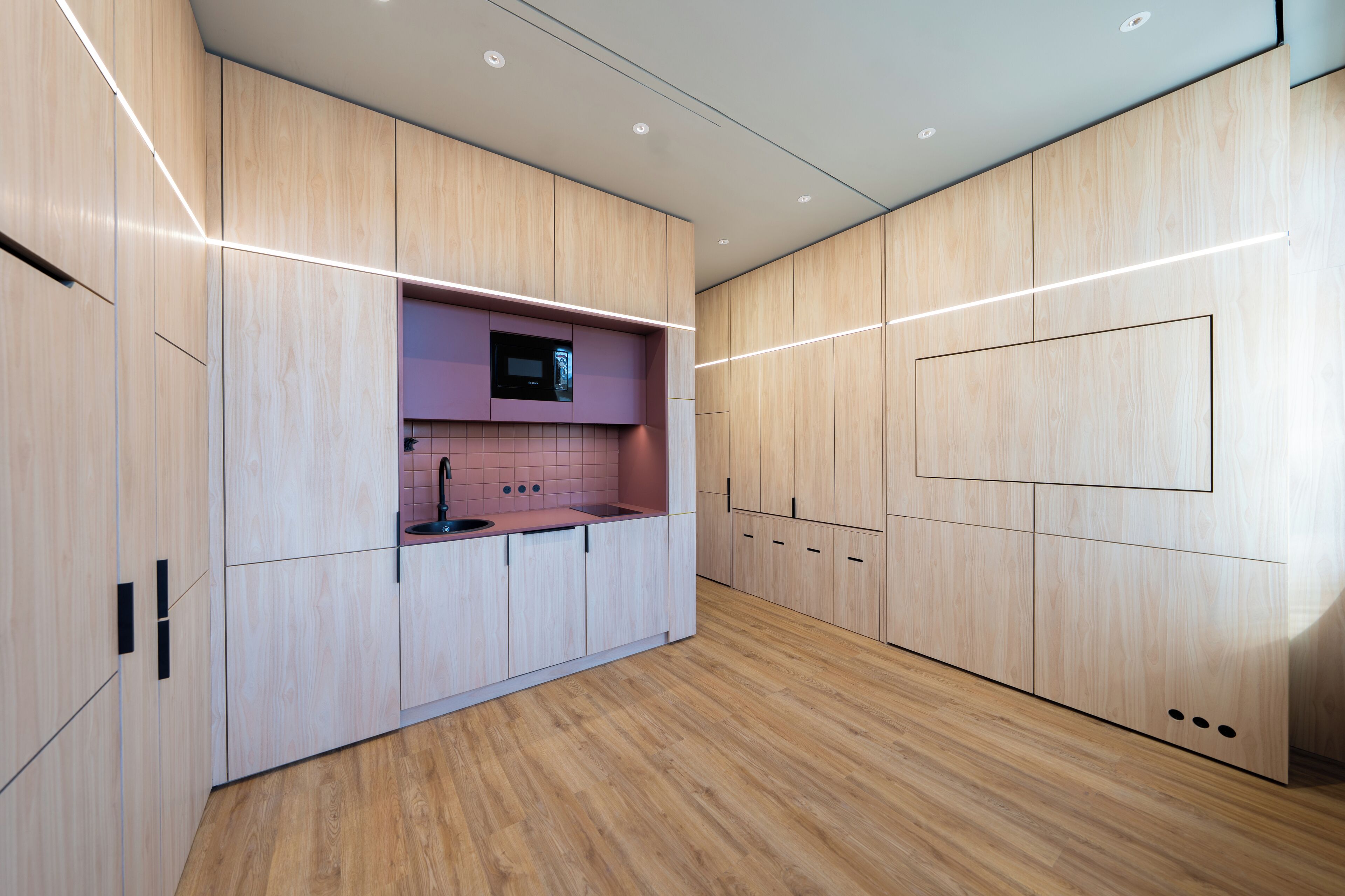 Caja de seguridad en la habitación, escritorio y wifi gratis 