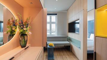 Suite estudio de diseñador | Caja de seguridad en la habitación, escritorio y wifi gratis