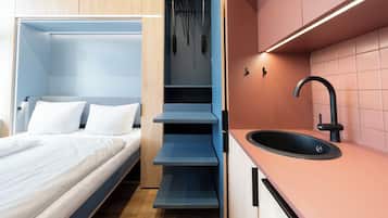 Suite estudio de diseñador | Cocina privada | Cafetera de espresso y utensilios de cocina