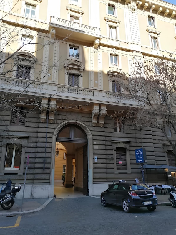 Majoituspaikan julkisivu