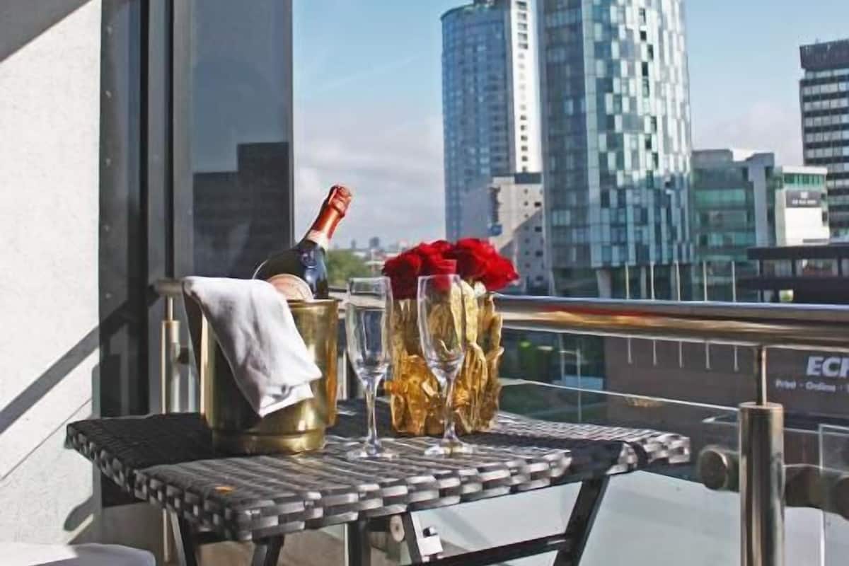 City Apartment, 1 Bedroom, Balcony, City View | Balcony