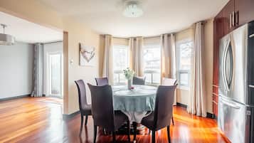 Grand Villa, 4 Bedrooms, Terrace | Private kitchen | Full-sized fridge, microwave, oven, stovetop