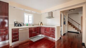 Grand-Villa, 4 Schlafzimmer, Terrasse | Eigene Küche