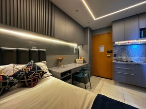 Estudio | 1 habitación, cortinas blackout y tabla de planchar con plancha 